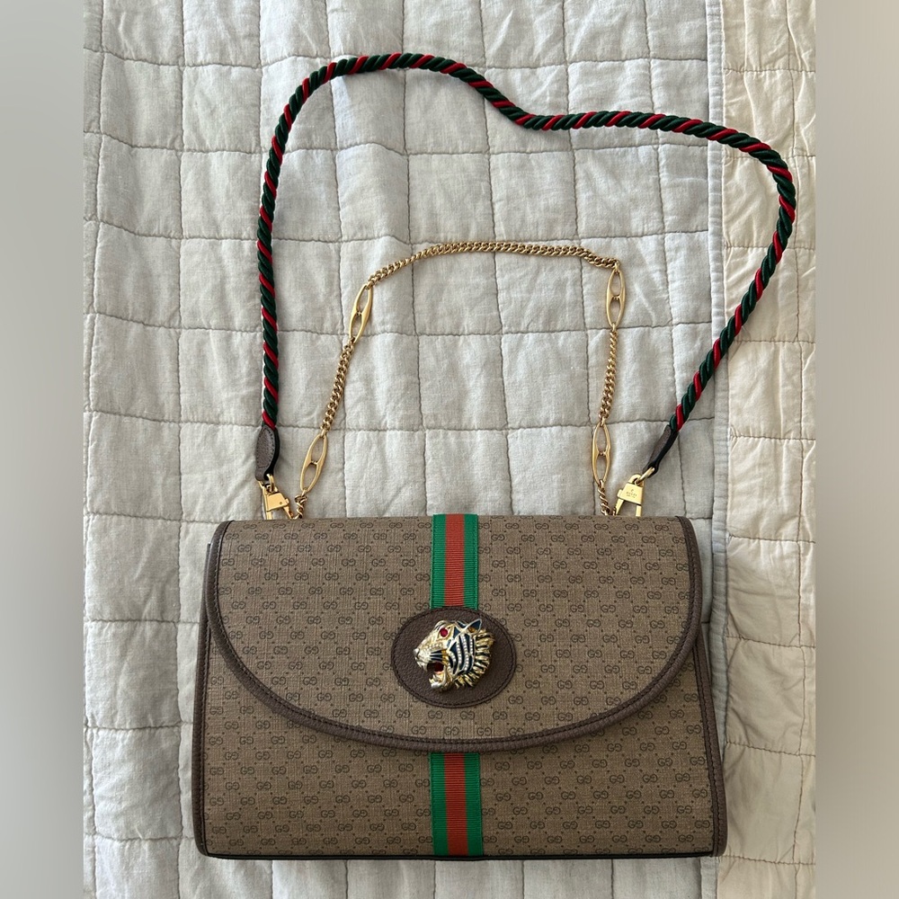Gucci Medium monogrammed Rajah shoulder bag